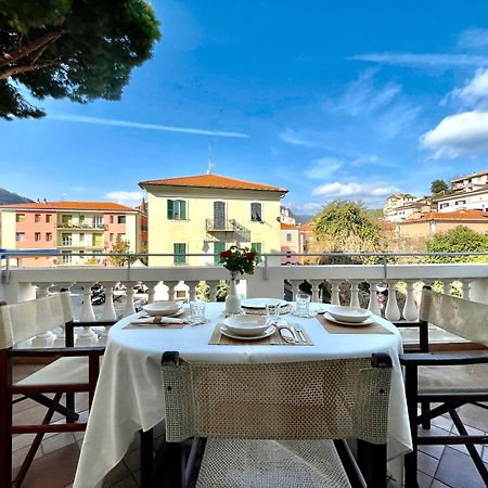 Villa Migliorini Lusso & Comfort In Finalborgo. Finale Ligure Zewnętrze zdjęcie