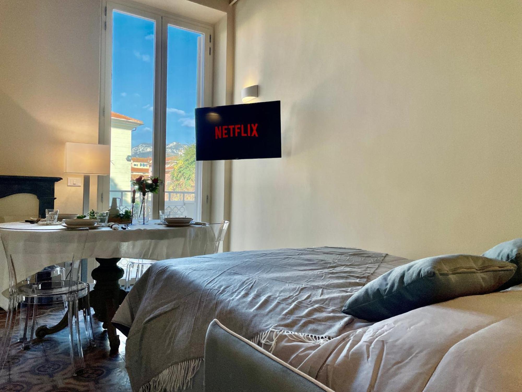 Villa Migliorini Lusso & Comfort In Finalborgo. Finale Ligure Pokój zdjęcie