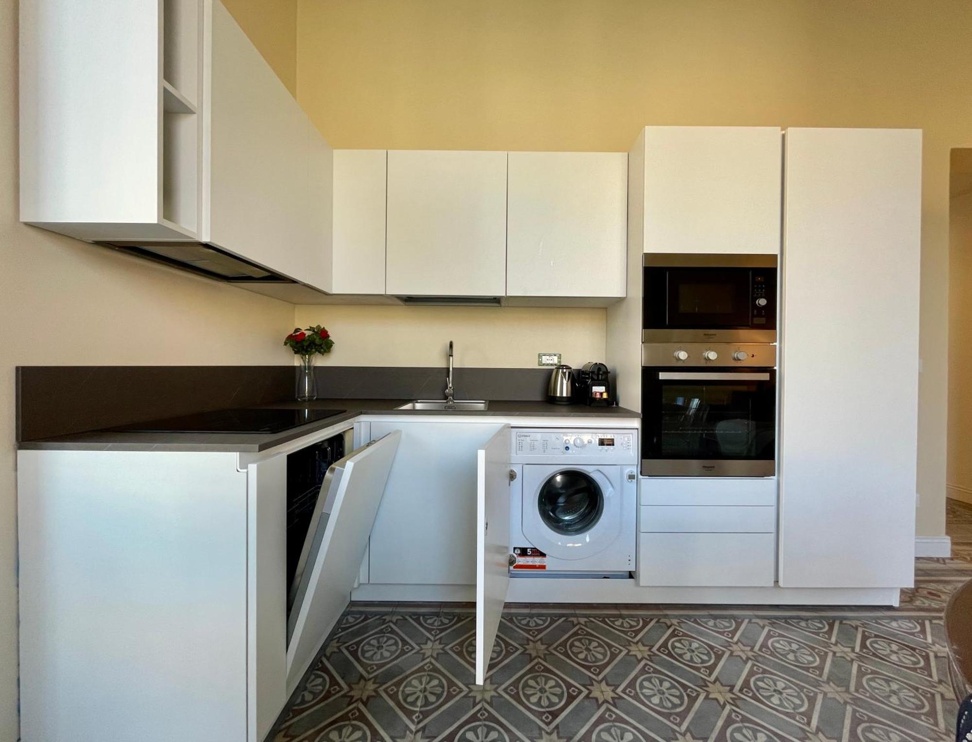 Villa Migliorini Lusso & Comfort In Finalborgo. Finale Ligure Pokój zdjęcie
